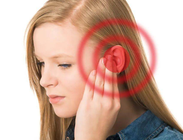 耳朵里总有嗡嗡声怎么解决，耳朵里总有嗡嗡声怎么办？